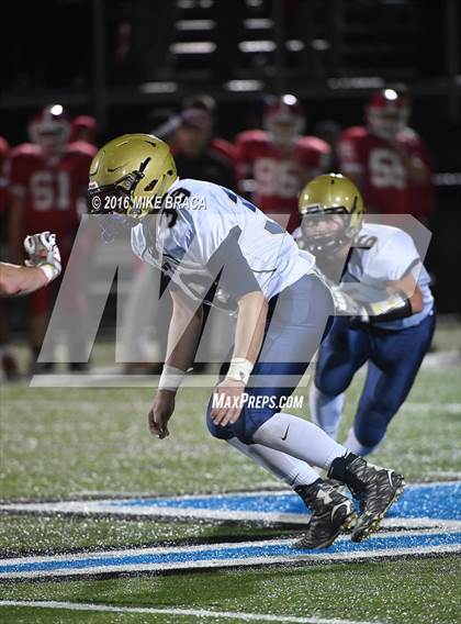 Thumbnail 1 in St. John's @ Shrewsbury (MIAA Central Division 2 Semifinal) photogallery.