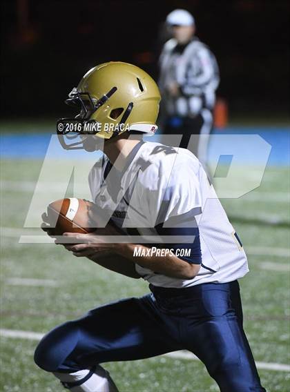 Thumbnail 2 in St. John's @ Shrewsbury (MIAA Central Division 2 Semifinal) photogallery.
