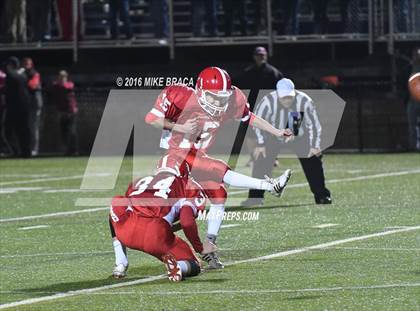 Thumbnail 1 in St. John's @ Shrewsbury (MIAA Central Division 2 Semifinal) photogallery.
