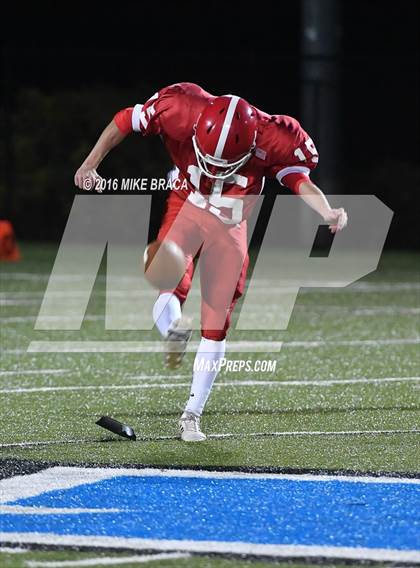 Thumbnail 3 in St. John's @ Shrewsbury (MIAA Central Division 2 Semifinal) photogallery.