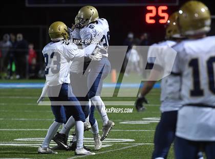Thumbnail 3 in St. John's @ Shrewsbury (MIAA Central Division 2 Semifinal) photogallery.