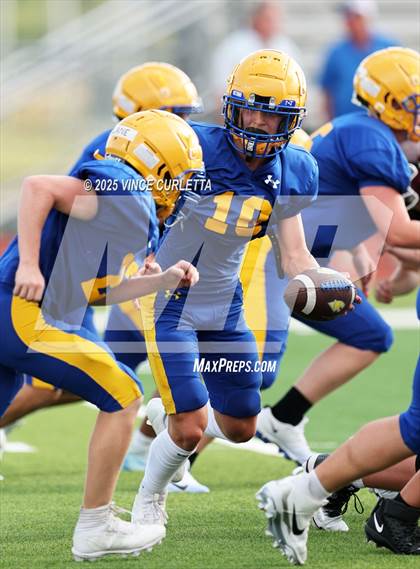 Thumbnail 1 in Johnson City @ Blanco (Scrimmage) photogallery.