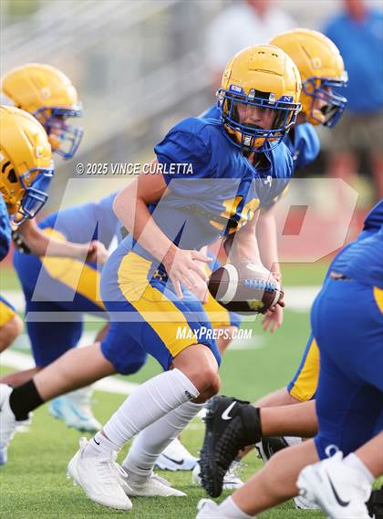 Thumbnail 3 in Johnson City @ Blanco (Scrimmage) photogallery.