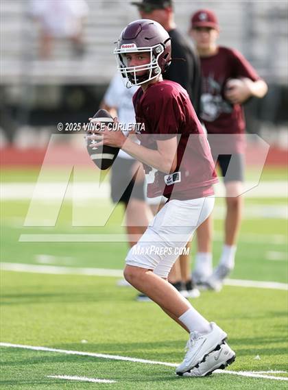 Thumbnail 1 in Johnson City @ Blanco (Scrimmage) photogallery.