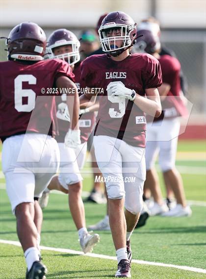 Thumbnail 1 in Johnson City @ Blanco (Scrimmage) photogallery.