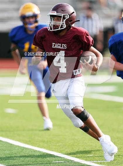 Thumbnail 1 in Johnson City @ Blanco (Scrimmage) photogallery.