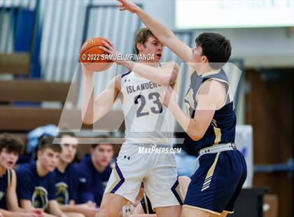 Thumbnail 3 in Elkhorn South vs. Grand Island photogallery.