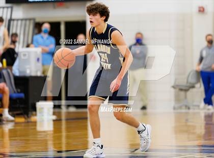 Thumbnail 1 in Elkhorn South vs. Grand Island photogallery.