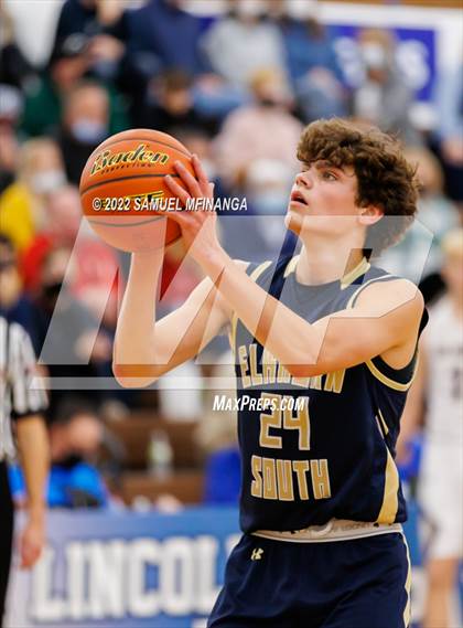 Thumbnail 2 in Elkhorn South vs. Grand Island photogallery.
