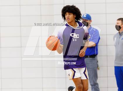 Thumbnail 2 in Elkhorn South vs. Grand Island photogallery.