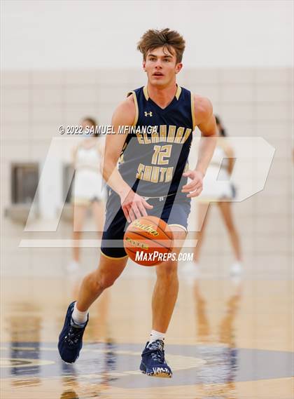 Thumbnail 2 in Elkhorn South vs. Grand Island photogallery.