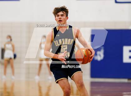 Thumbnail 2 in Elkhorn South vs. Grand Island photogallery.