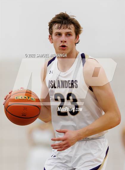 Thumbnail 3 in Elkhorn South vs. Grand Island photogallery.