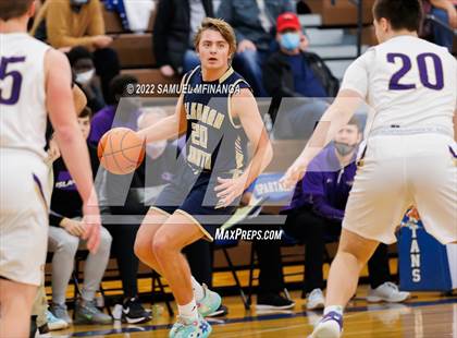 Thumbnail 2 in Elkhorn South vs. Grand Island photogallery.