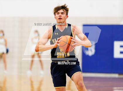 Thumbnail 3 in Elkhorn South vs. Grand Island photogallery.