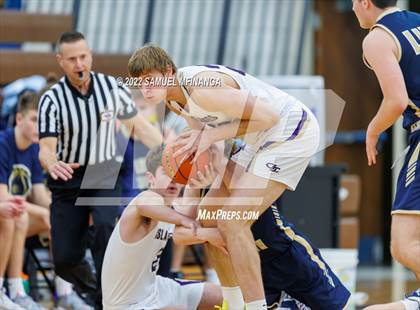 Thumbnail 2 in Elkhorn South vs. Grand Island photogallery.