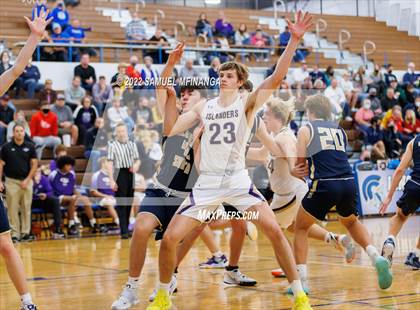 Thumbnail 3 in Elkhorn South vs. Grand Island photogallery.