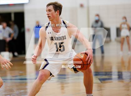 Thumbnail 3 in Elkhorn South vs. Grand Island photogallery.