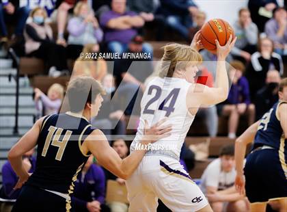Thumbnail 3 in Elkhorn South vs. Grand Island photogallery.