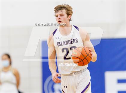 Thumbnail 3 in Elkhorn South vs. Grand Island photogallery.