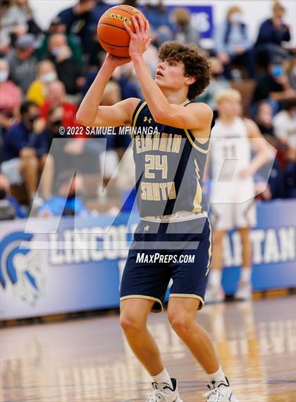 Thumbnail 2 in Elkhorn South vs. Grand Island photogallery.
