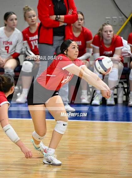 Thumbnail 1 in Yuma vs. Vail Christian (CHSAA 2A 2nd Round) photogallery.