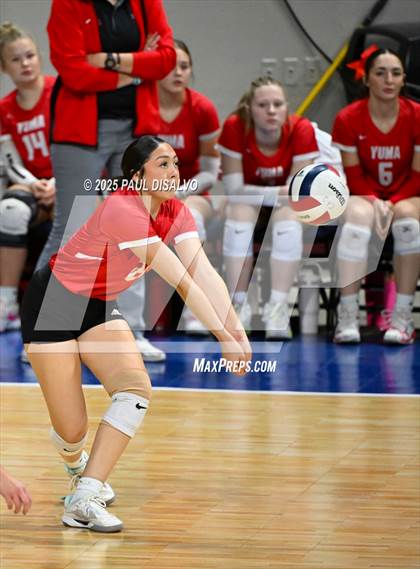 Thumbnail 3 in Yuma vs. Vail Christian (CHSAA 2A 2nd Round) photogallery.