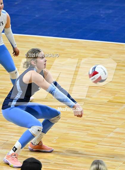 Thumbnail 1 in Yuma vs. Vail Christian (CHSAA 2A 2nd Round) photogallery.