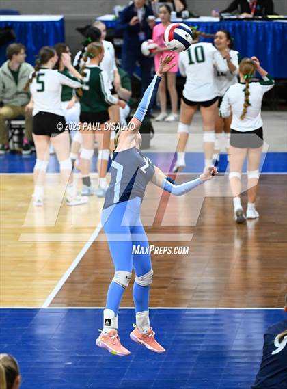 Thumbnail 3 in Yuma vs. Vail Christian (CHSAA 2A 2nd Round) photogallery.