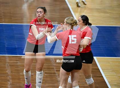 Thumbnail 3 in Yuma vs. Vail Christian (CHSAA 2A 2nd Round) photogallery.