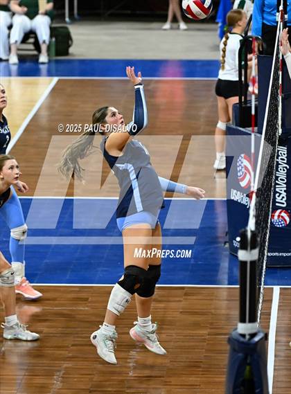 Thumbnail 3 in Yuma vs. Vail Christian (CHSAA 2A 2nd Round) photogallery.