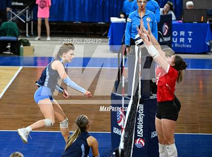 Thumbnail 3 in Yuma vs. Vail Christian (CHSAA 2A 2nd Round) photogallery.