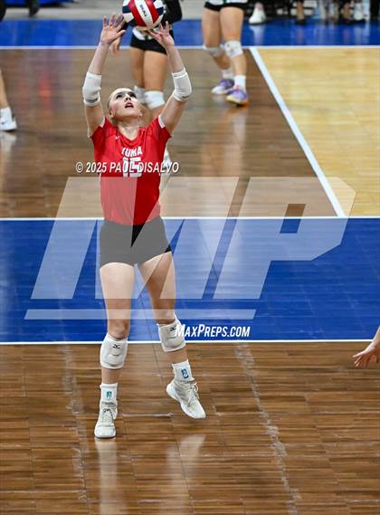 Thumbnail 1 in Yuma vs. Vail Christian (CHSAA 2A 2nd Round) photogallery.