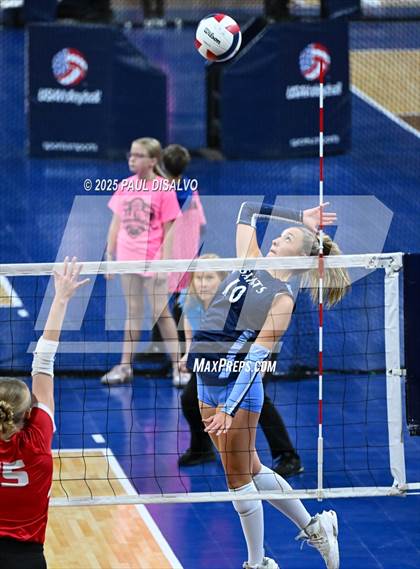 Thumbnail 3 in Yuma vs. Vail Christian (CHSAA 2A 2nd Round) photogallery.