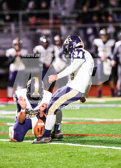 Thumbnail 3 in Encinal vs. Del Norte (CIF NCS D5 Final) photogallery.