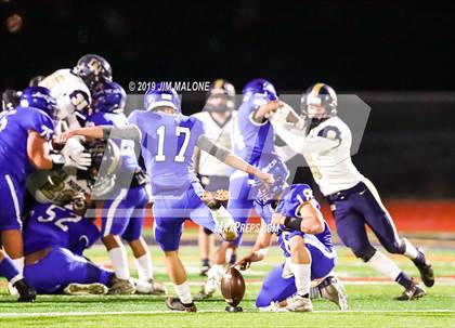 Thumbnail 1 in Encinal vs. Del Norte (CIF NCS D5 Final) photogallery.
