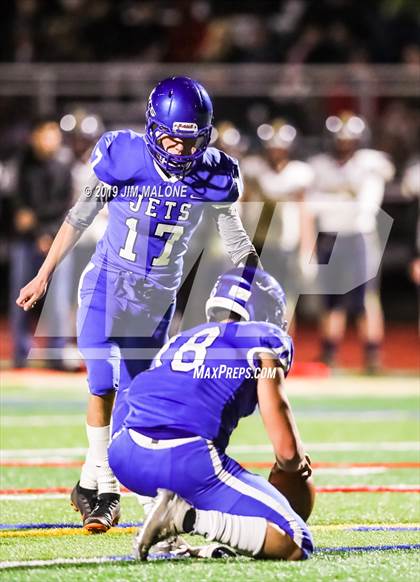Thumbnail 1 in Encinal vs. Del Norte (CIF NCS D5 Final) photogallery.