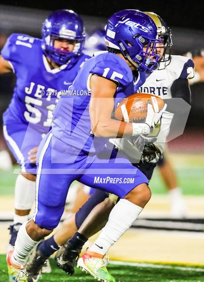 Thumbnail 2 in Encinal vs. Del Norte (CIF NCS D5 Final) photogallery.