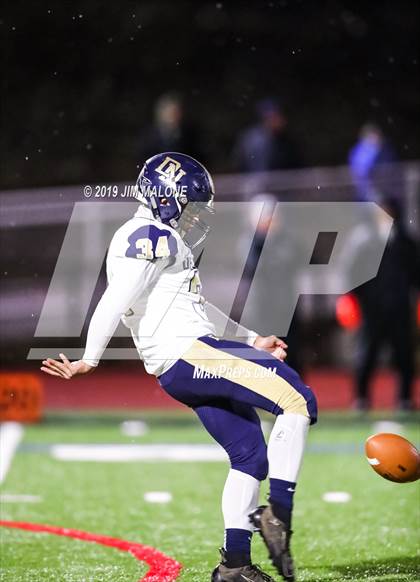 Thumbnail 2 in Encinal vs. Del Norte (CIF NCS D5 Final) photogallery.