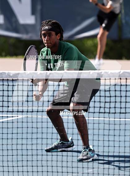 Thumbnail 2 in Durham Academy @ Charlotte Latin (NCISAA D1 Semifinal) photogallery.