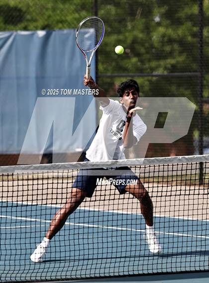 Thumbnail 2 in Durham Academy @ Charlotte Latin (NCISAA D1 Semifinal) photogallery.