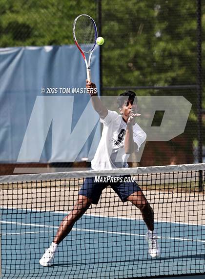 Thumbnail 1 in Durham Academy @ Charlotte Latin (NCISAA D1 Semifinal) photogallery.