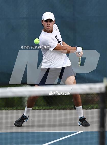 Thumbnail 3 in Durham Academy @ Charlotte Latin (NCISAA D1 Semifinal) photogallery.
