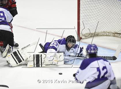 Thumbnail 2 in Fairfield Warde/Ludlowe vs. North Branford (CIAC D2 Final) photogallery.