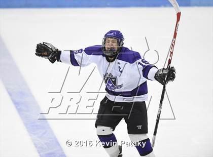 Thumbnail 1 in Fairfield Warde/Ludlowe vs. North Branford (CIAC D2 Final) photogallery.