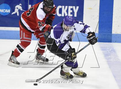 Thumbnail 2 in Fairfield Warde/Ludlowe vs. North Branford (CIAC D2 Final) photogallery.