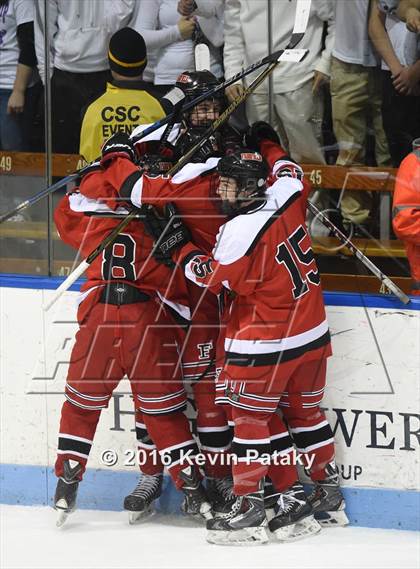 Thumbnail 3 in Fairfield Warde/Ludlowe vs. North Branford (CIAC D2 Final) photogallery.