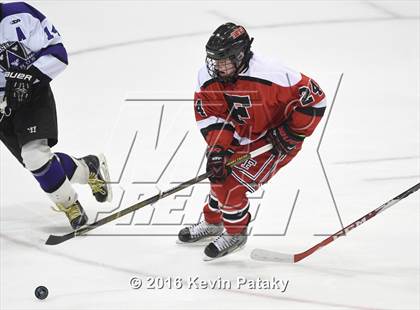 Thumbnail 2 in Fairfield Warde/Ludlowe vs. North Branford (CIAC D2 Final) photogallery.