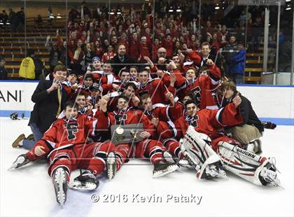 Thumbnail 1 in Fairfield Warde/Ludlowe vs. North Branford (CIAC D2 Final) photogallery.