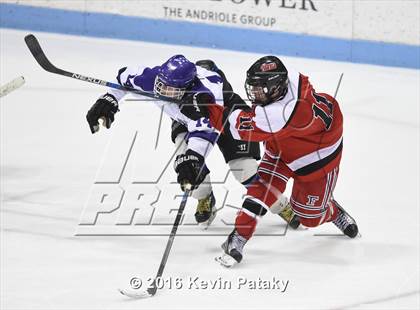 Thumbnail 1 in Fairfield Warde/Ludlowe vs. North Branford (CIAC D2 Final) photogallery.